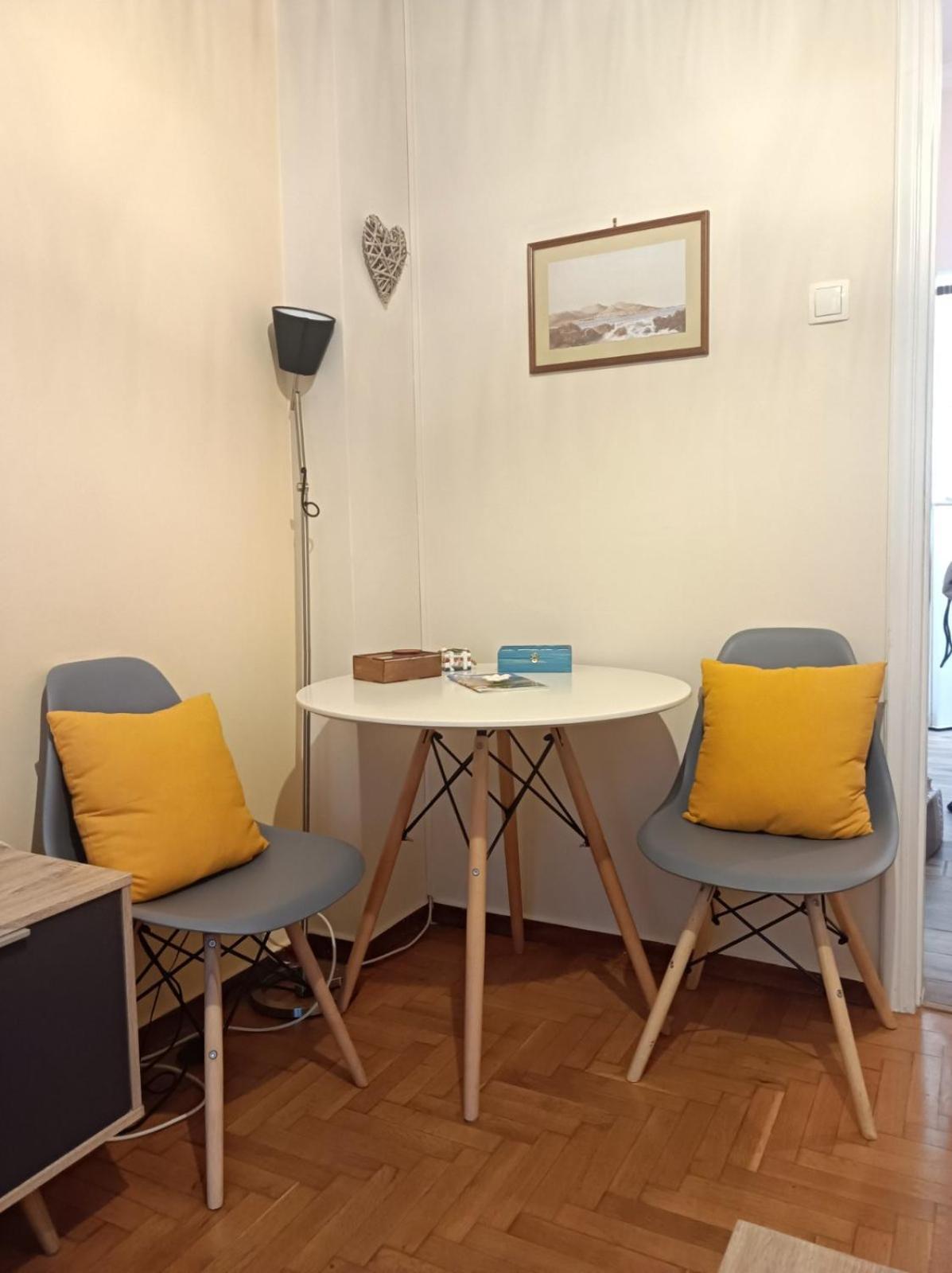 Efi'S Lycabettus Apartment Афины Экстерьер фото